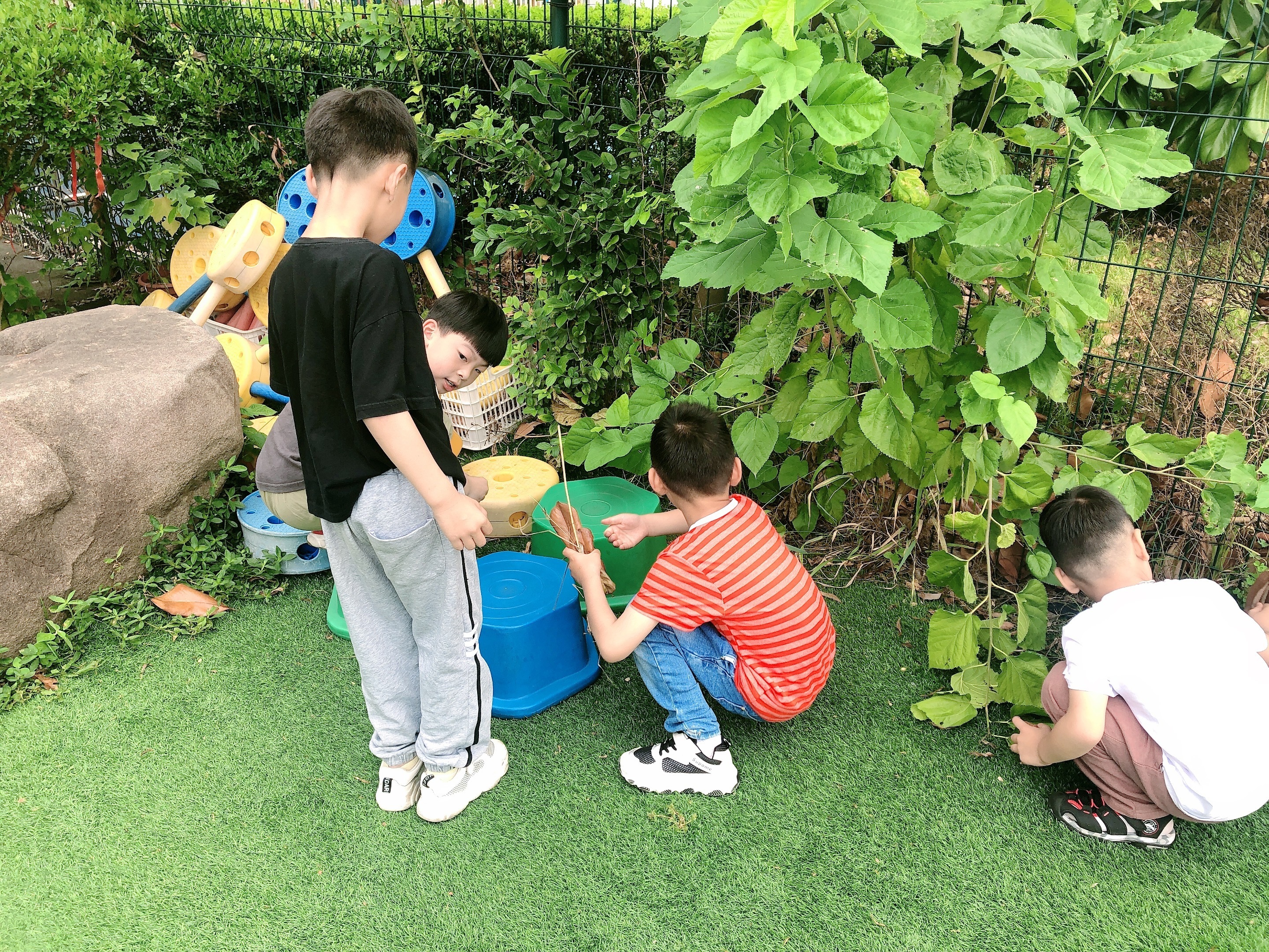 广东队开场不到4分钟进球 十五运会U16男足在梅州开赛