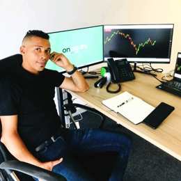 用户对GPT-5的批评促使OpenAI重新上线GPT-4o